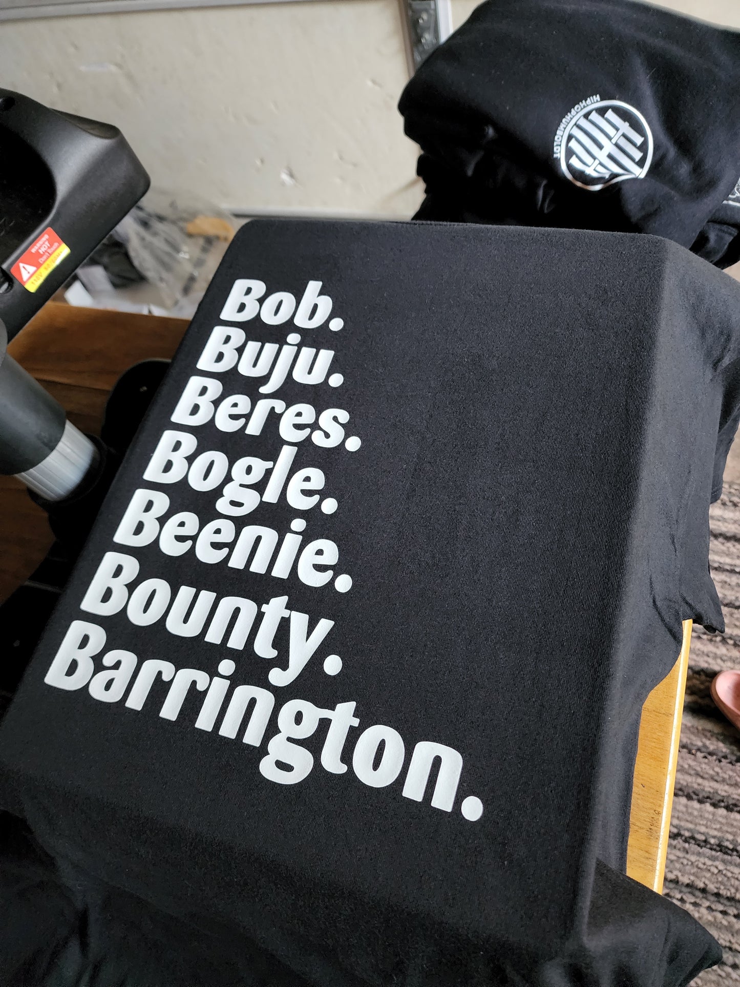 Bob Buju Beres Tee